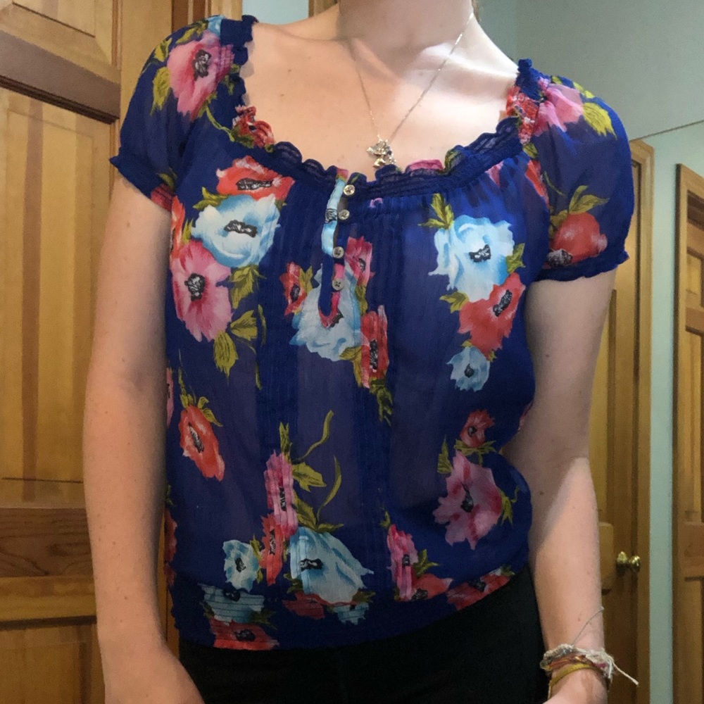 Sheer Hollister Top